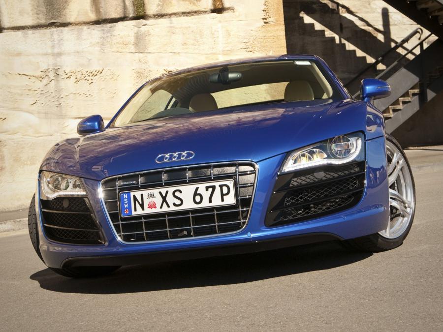  Audi R8 V10 2009 года  (AU) (фото 3 из 14)